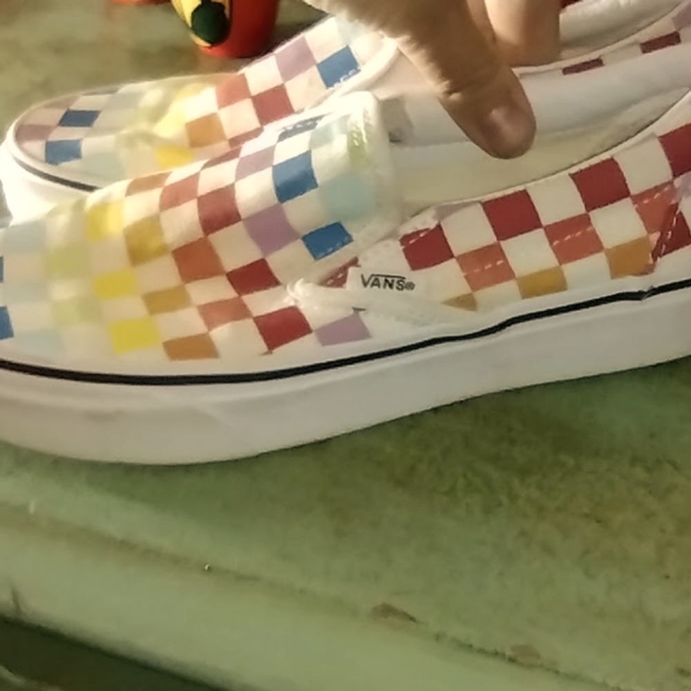 SZ 6 VANS
